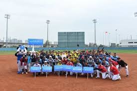 小法：我非常看好国米的路易斯-恩里克，去年还曾尝试签下他