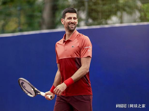 会的热烈氛 会的热烈氛